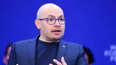 Sergey Brin Is Running Google‘s AI Now. The Board Is Just Watching.