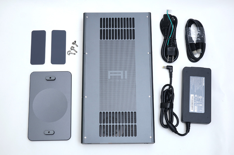Strix Halo Is the First Mini PC That Runs 120B Models at 50 Tokens/sec. Which Version Should You Buy?